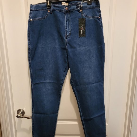 Denim4Us Brand Jeans - Picture 1 of 5